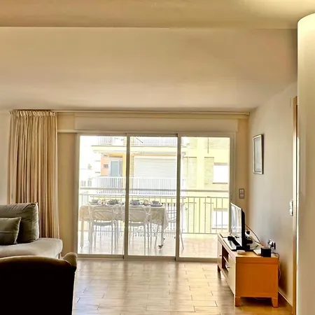 Apartment Gandia Primera Linea - Alquiler Solo A Familias