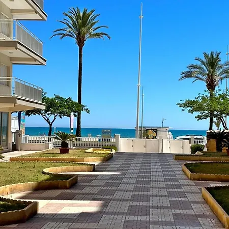 Gandia Primera Linea - Alquiler Solo A Familias Apartment Playa de Gandia